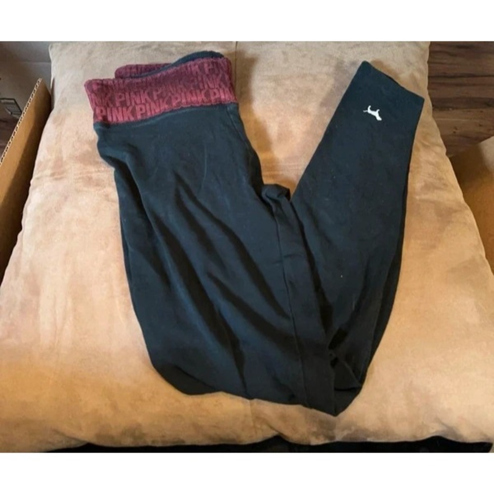 Victoria's Secret PINK Yoga Leggings Black Burgundy Logo Waistband Size XS